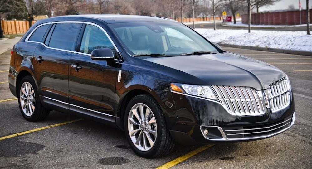 Lincoln MKT limo Service